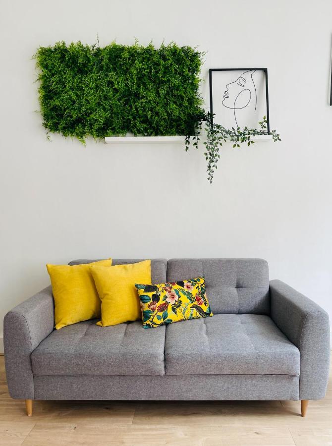 Apartment Be My Apparts, De Charme 